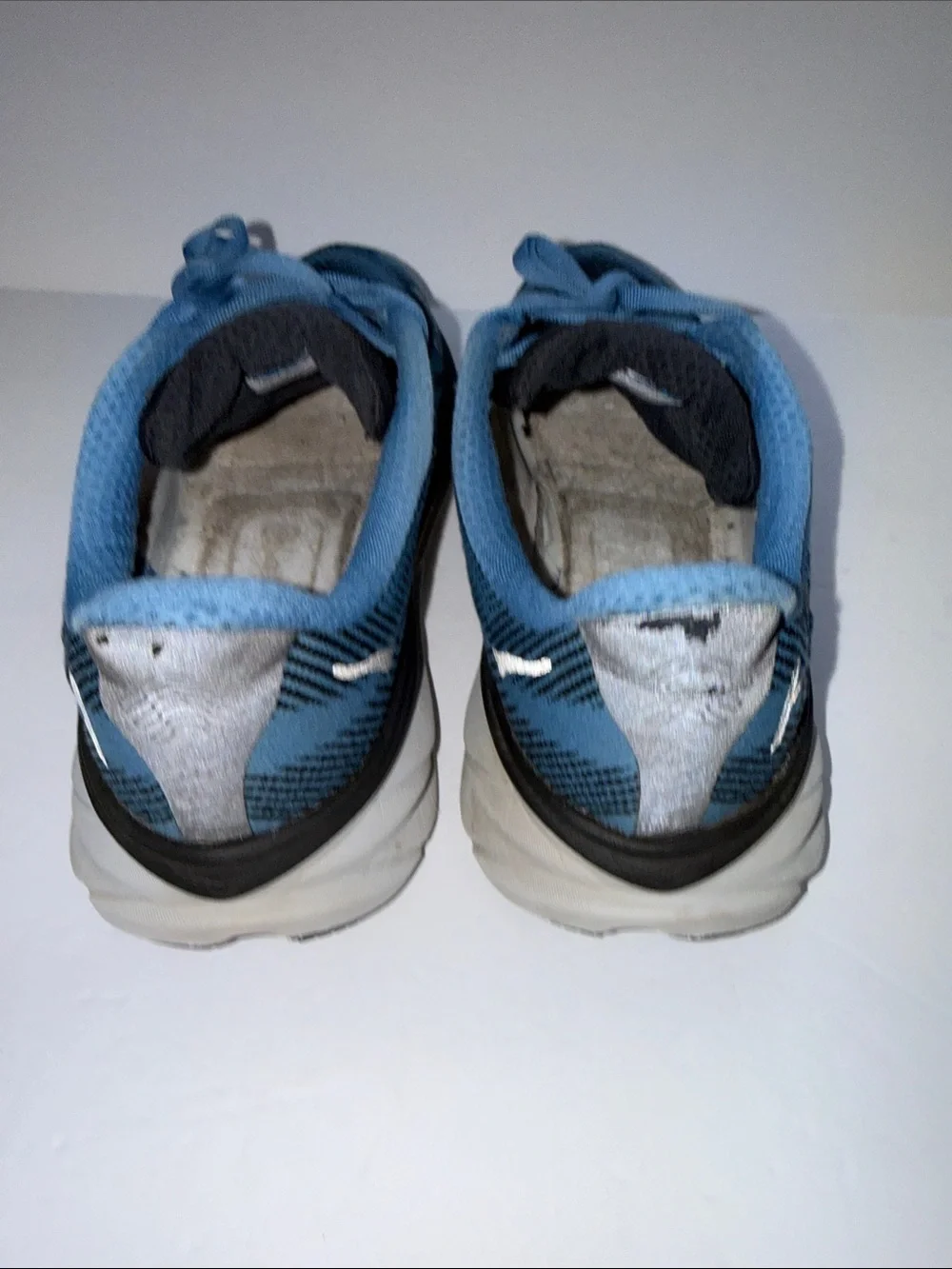 Hoka Men's Blue and Black Athletic Running shoes without insoles